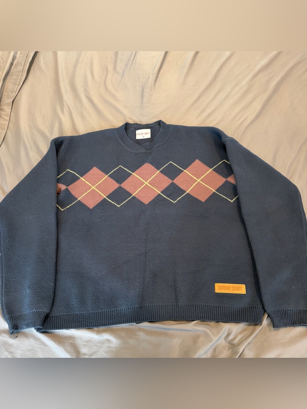 Red (Taylor's Version) Navy Argyle Sweater XL Taylor Swift